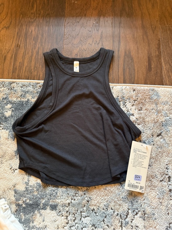 lululemon athletica Tops - lululemon athletica Black Hold Tight Cropped Tank